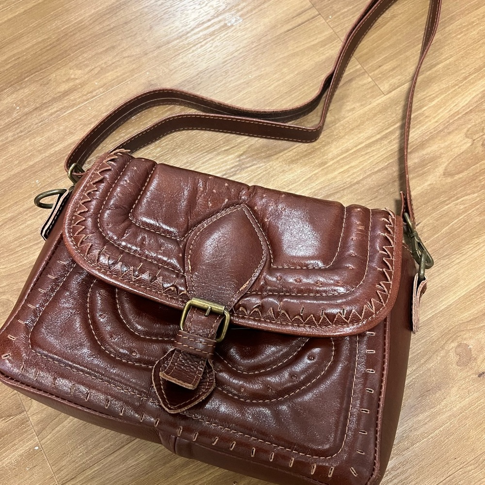 Handmade leather purse, like new